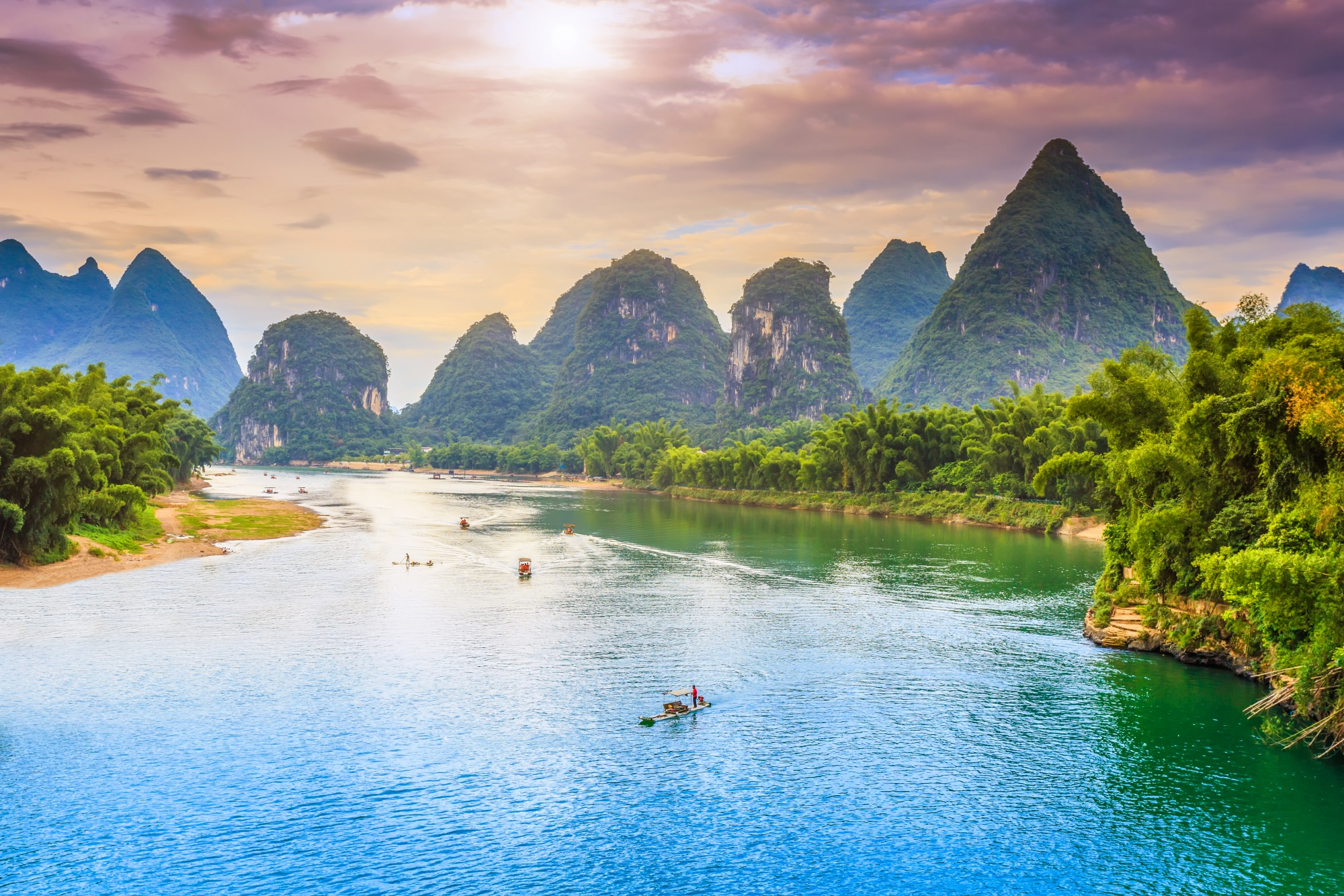 Du Lịch Thiên Nhiên | Tour du lịch, khách sạn, vé máy bay, dịch vụ visa