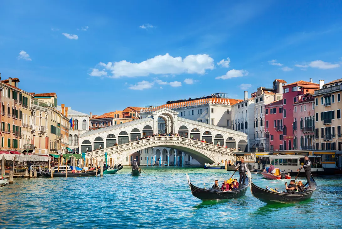 KÊNH ĐÀO VENICE – BIỂU TƯỢNG LÃNG MẠN CỦA NƯỚC Ý